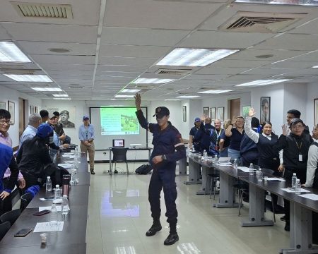 photo_5179305413508271287_y